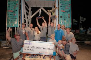 ECBCChamps 300x200 Emerald Coast Blue Marlin Classic Sets Single Team Payout Record